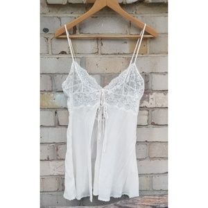 VS Lace Cup Dual Front Tie Teddy